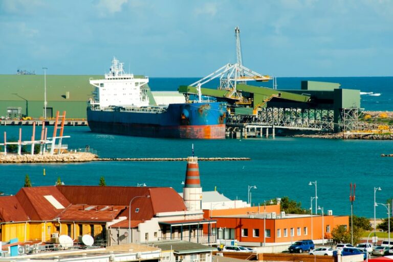 Contract awarded for $350M port expansion