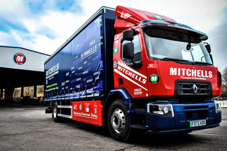 Mitchells of Mansfield gets 18-tonne E Tech electric Renault