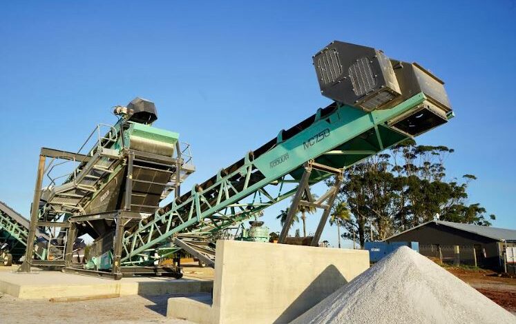 Pioneering crushing and screening solutions for cleaner energy minerals