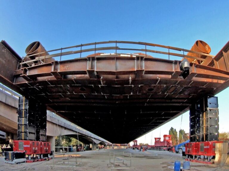 Bridge Construction Methods Transformed by Crane Alternatives