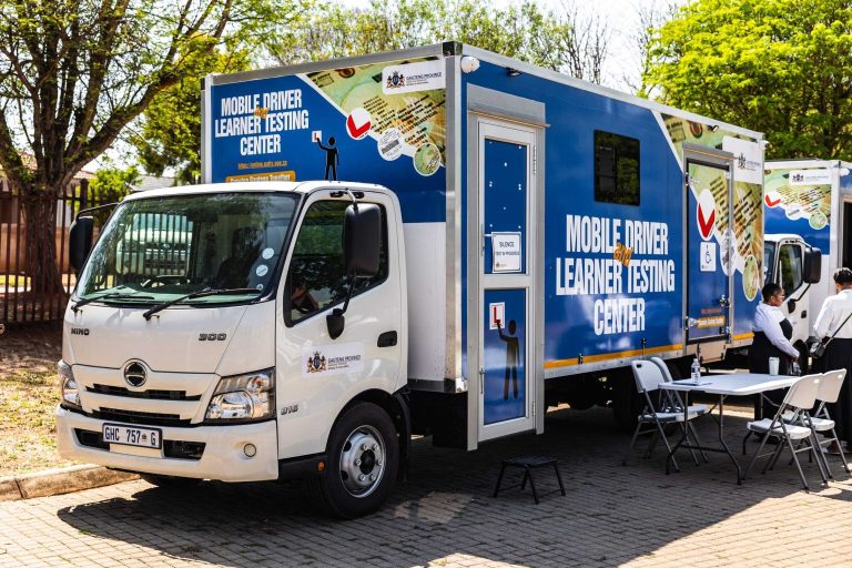 Hino South Africa: HINO HANDS OVER MOBILE OFFICES TO GAUTENG TRANSPORT AUTHORITY