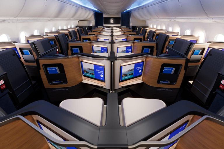 SEVERANCE AT 30,000 FEET: UNITED ADDS FULL SEASONS OF APPLE TV+ ORIGINALS TO INFLIGHT ENTERTAINMENT