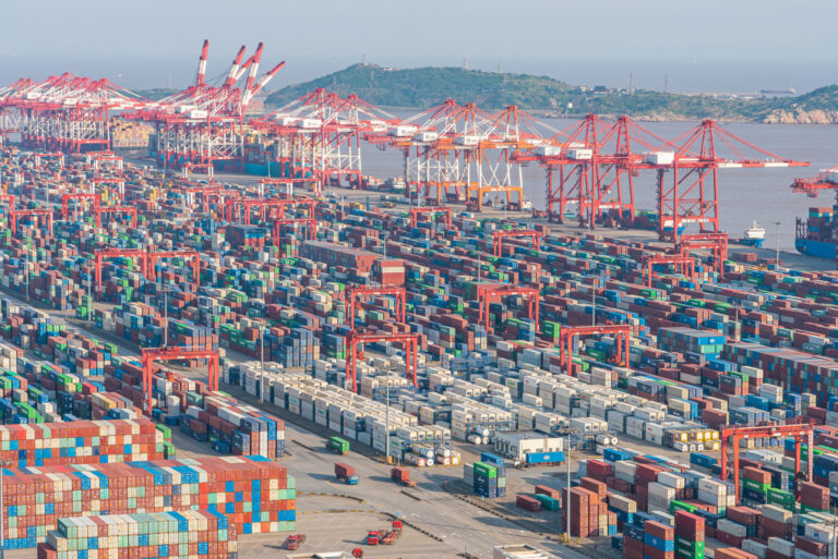 Weekly Drewry World Container Index surges by 9%